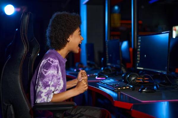 Maintain Better Aim Under Pressure with R6 Recoil No Script